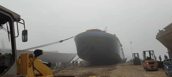 恭喜李老板船只下河，船號（四航258）